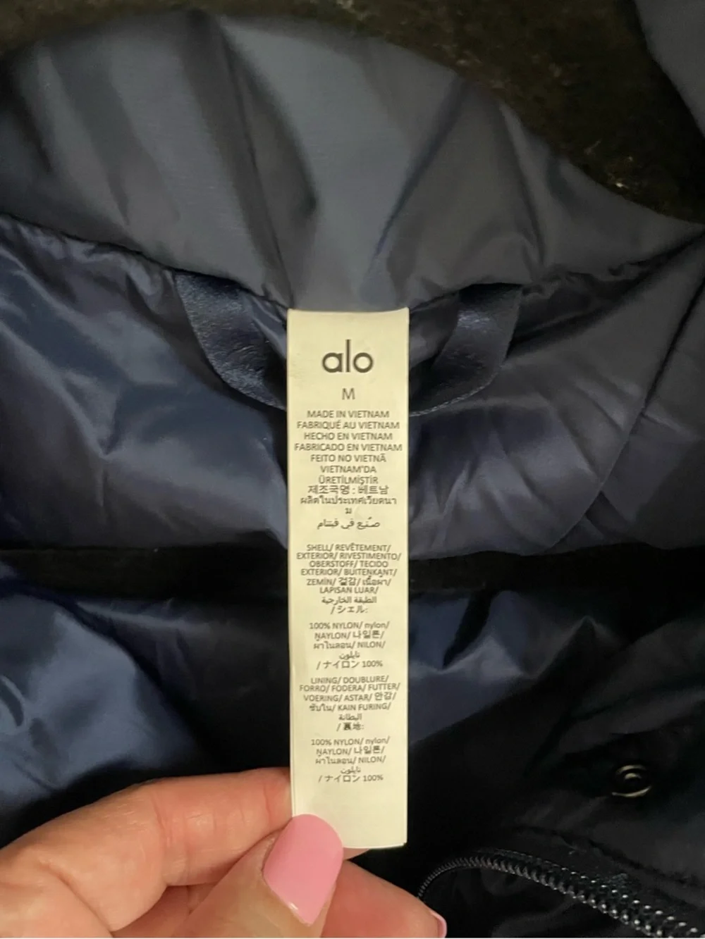 Alo Yoga NWT Gold Rush Puffer Jacket Navy Blue Size M